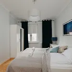 ShortStayPoland Aleje Jerozolimskie (B67)